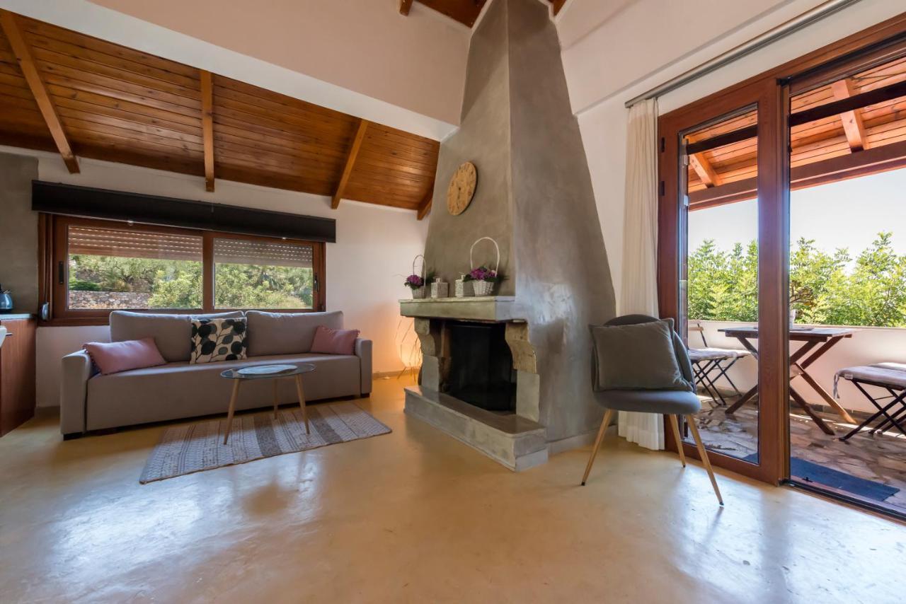 Seaside Heaven - Sunset Views Close To The Beach Apartment Kalamata Luaran gambar